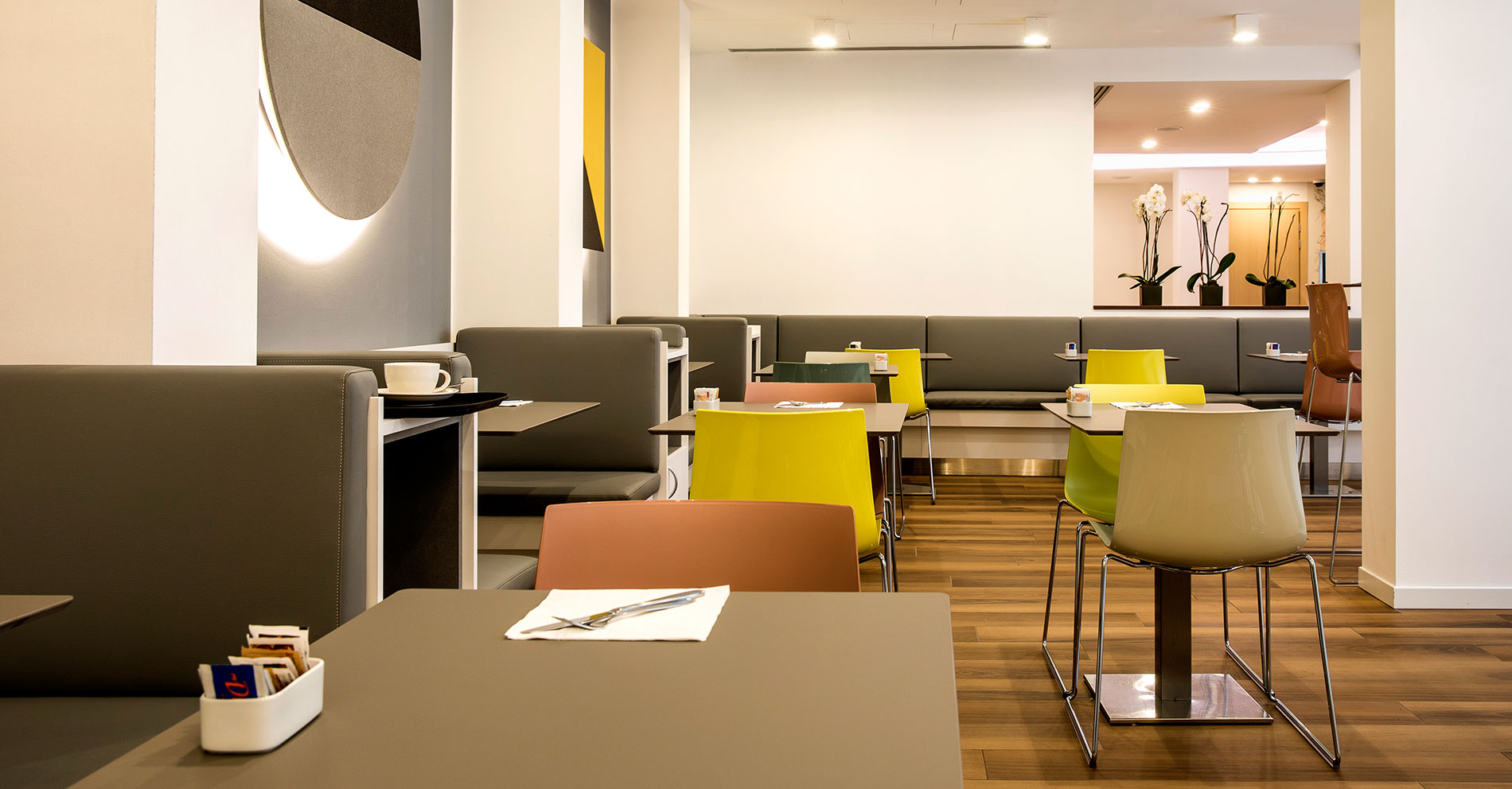 Hotels with Restaurant in Italy